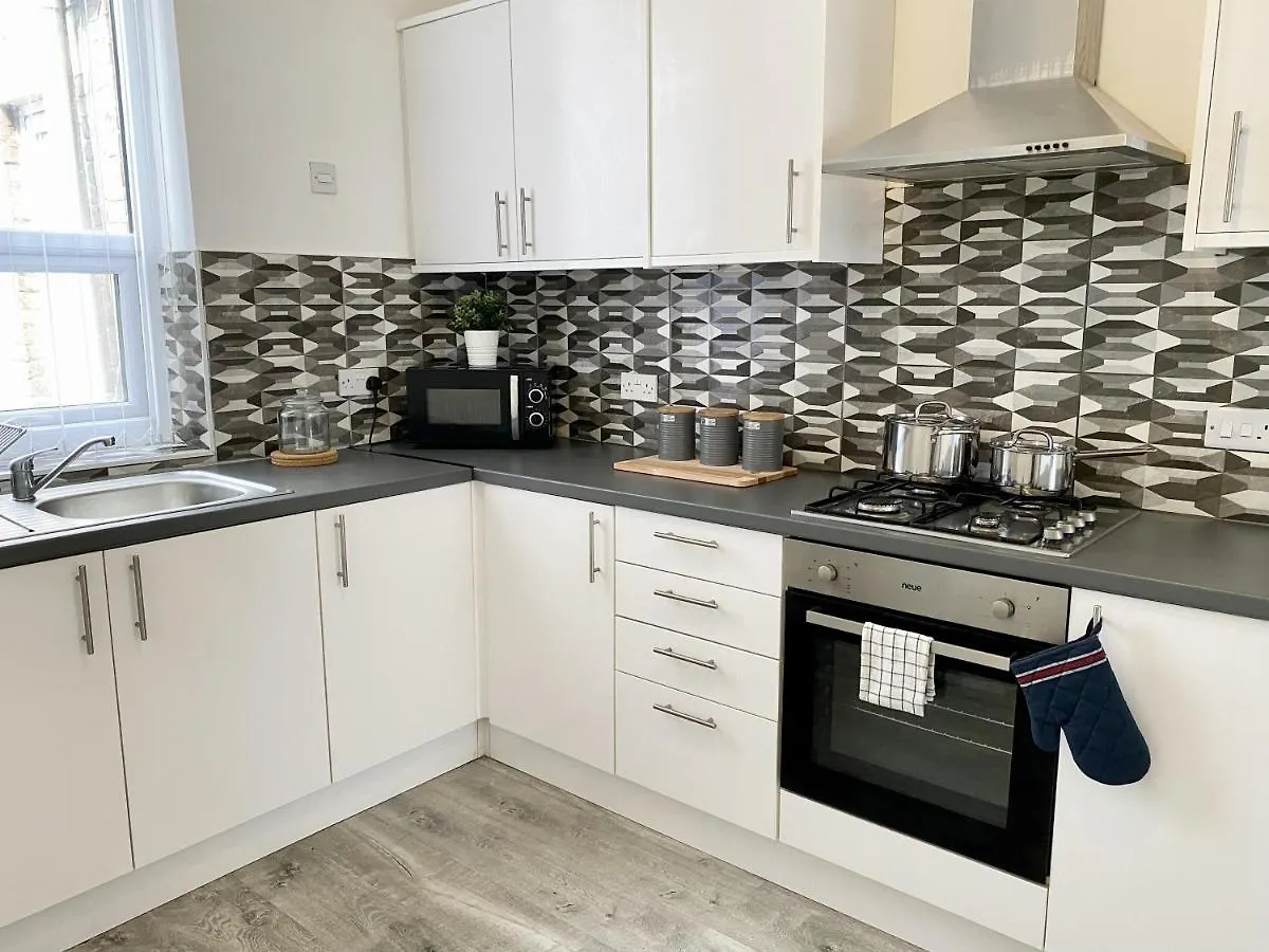 דירות ניוקאסל 89 St John'S Road Terrace House